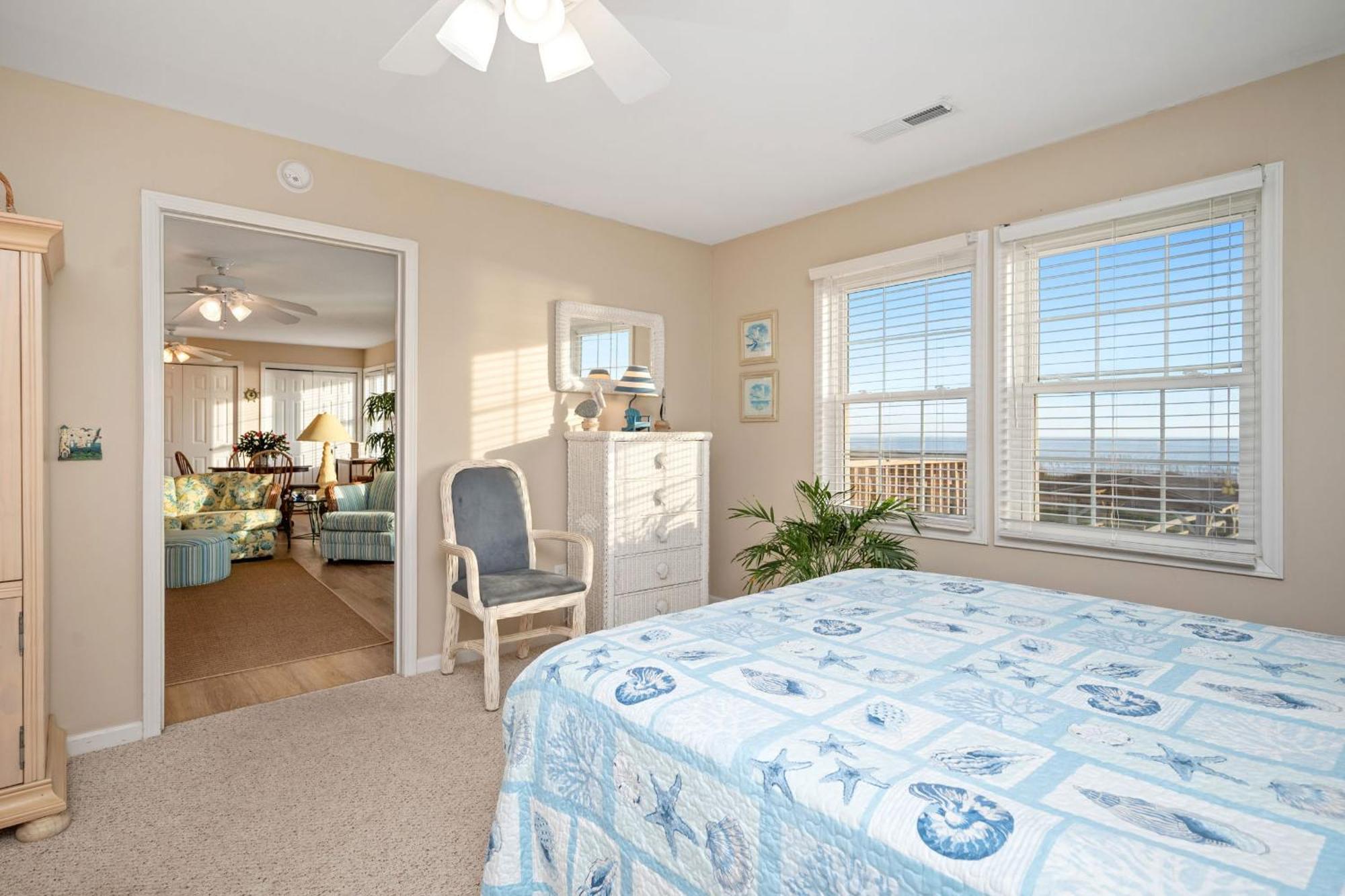 Katie Lou'S Place By Oak Island Accommodations Caswell Beach Exterior photo